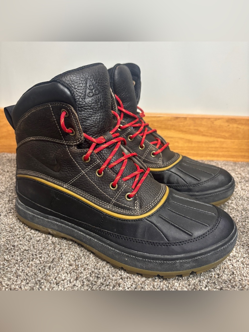 Nike Black ACG Woodside II Boot (2021) Size 9 Men's 525393-220
